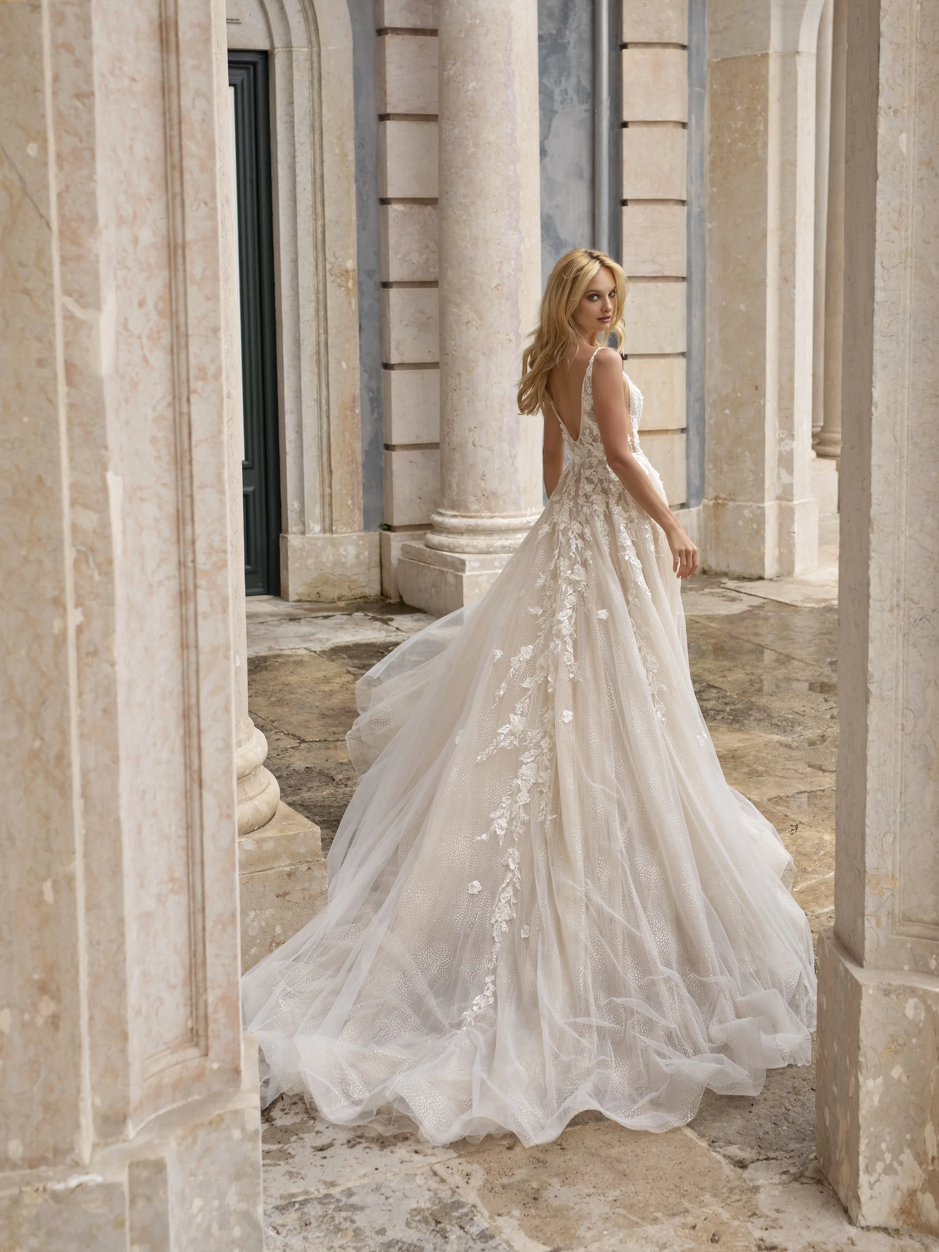 Eva lendel lisbon vibes elen