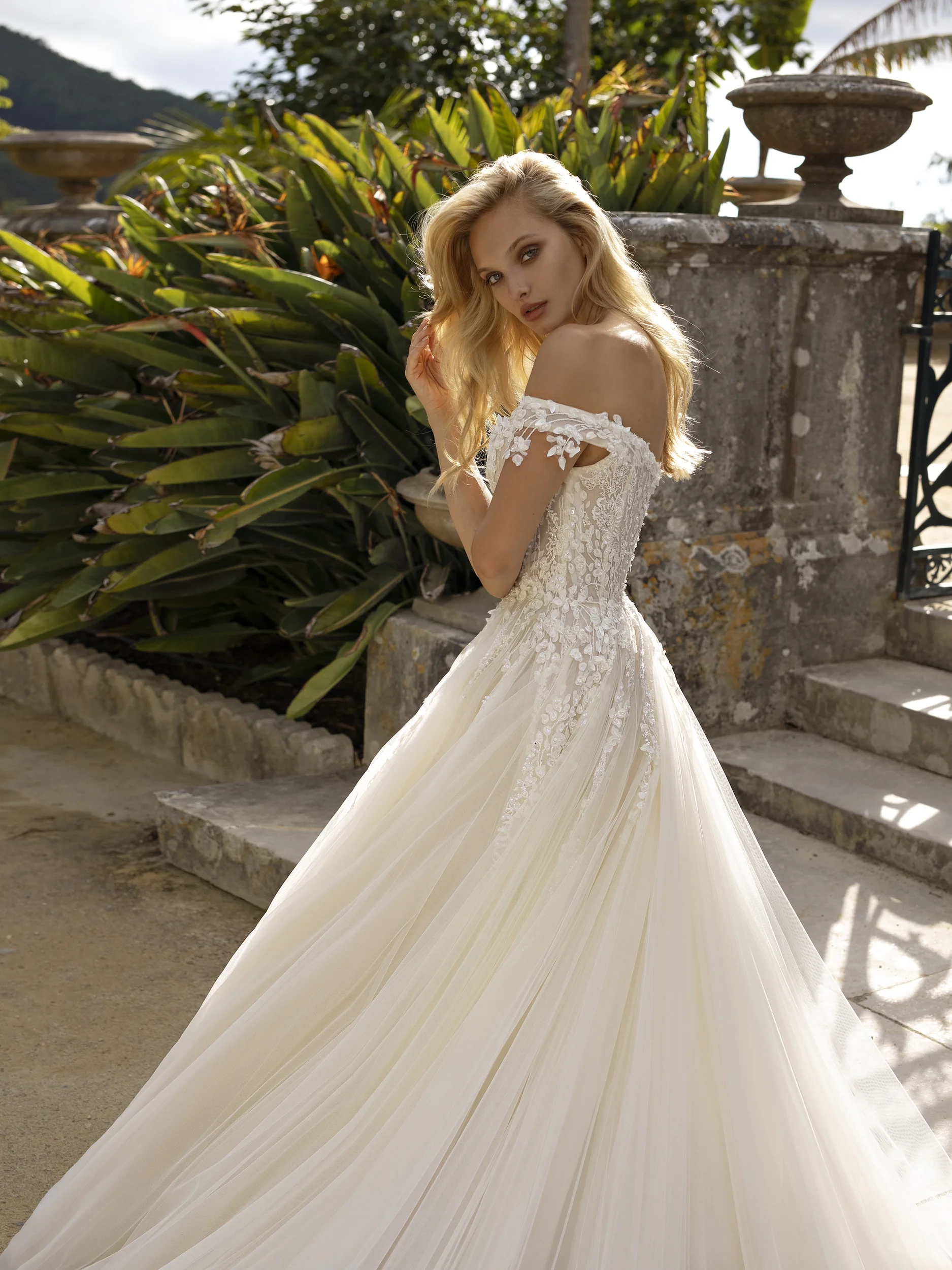 Eva lendel lisbon vibes jolie 1