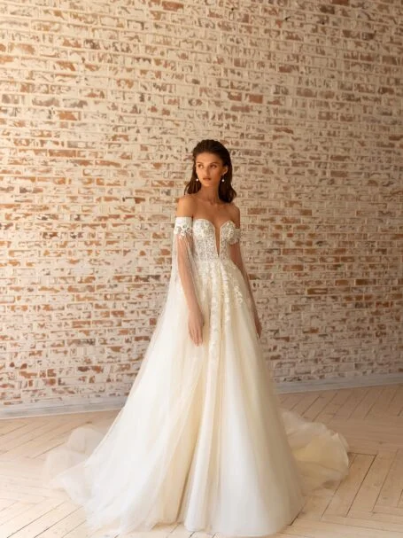 スーツ・フォーマル・ドレス yuna Boat wedding dress «Yuna» | WONA LA