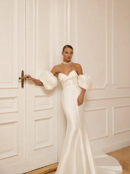 Sahara dress 5 by Eva Lendel from Less is More 2023