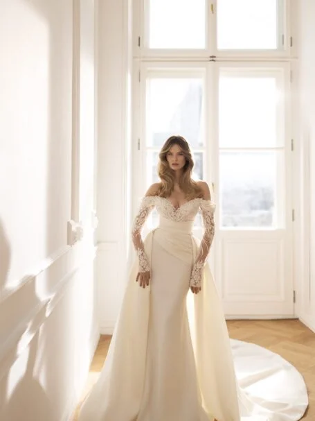 Scandi dress by Eva Lendel from Less is More 2023