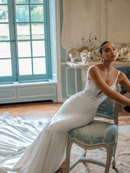 Kiana 5 wedding dress by WONÁ Concept from Atelier collection