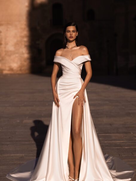 Demia 1 dress by WONA Concept from Alma de Oro collection