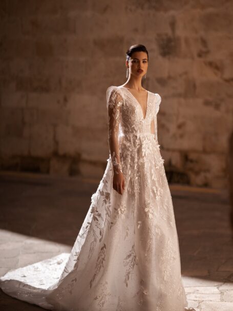 Divita 1 dress by WONA Concept from Alma de Oro collection