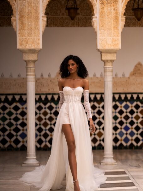 Havana 1 dress by WONA Concept from Alma de Oro collection