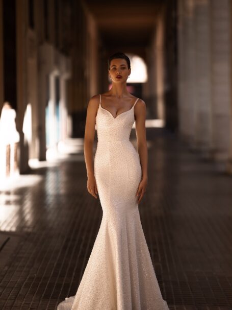 Santafe 2 dress by WONA Concept from Alma de Oro collection