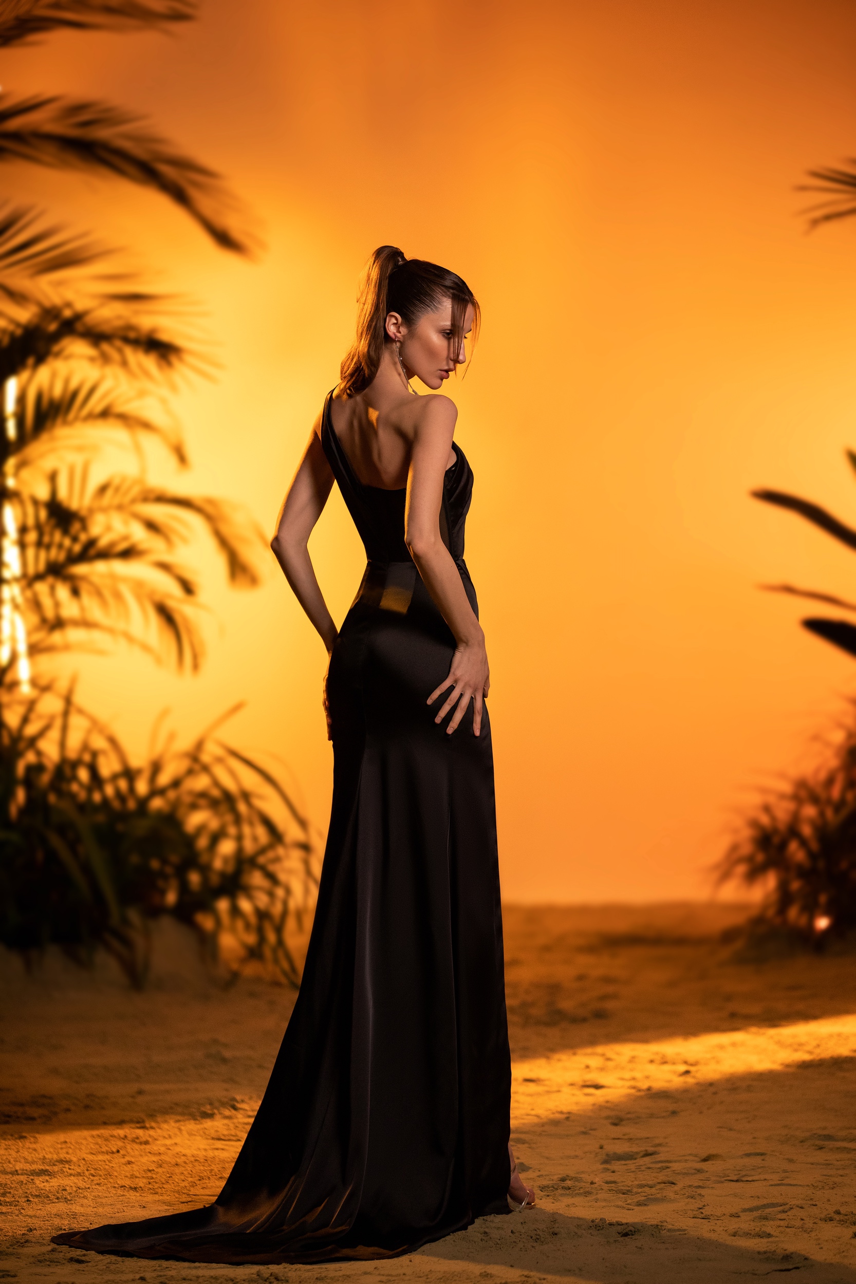22154 2 evening dress by woná concept from beauty night collection
