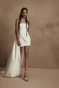 Aida 3 wedding dress by woná concept from personality collection