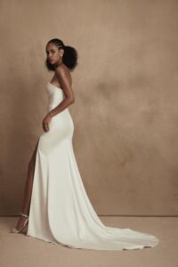 Brava 2 wedding dress by woná concept from personality collection