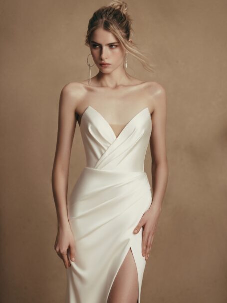 Clary 1 wedding dress by WONÁ Concept from Personality collection