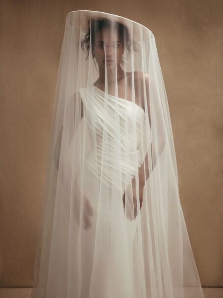 Rue 5 wedding dress by WONÁ Concept from Personality collection