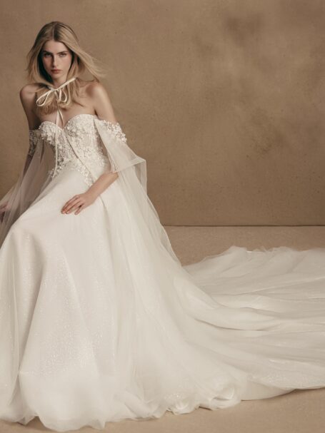 Vita 2 wedding dress by WONÁ Concept from Personality collection