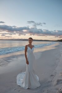 June 3 wedding dress by woná concept from atelier signature collection