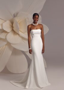 Amalfi 2 wedding dress by eva lendel from less is more iv