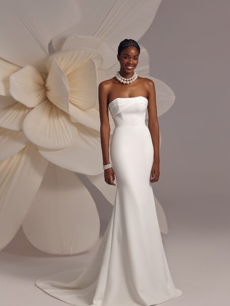 Amalfi 2 wedding dress by Eva Lendel from Less is More IV