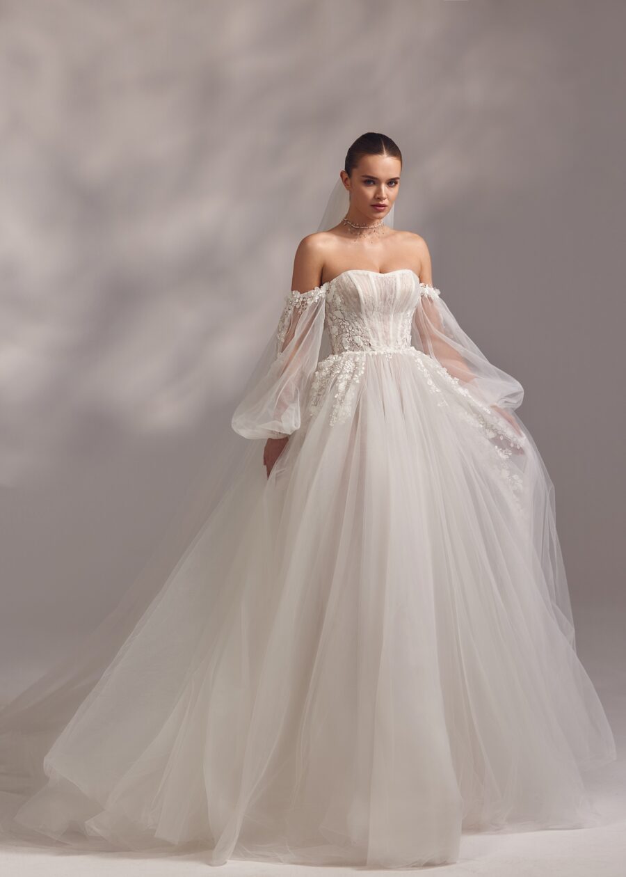 Joelle 1 wedding dress by eva lendel from less is more iv