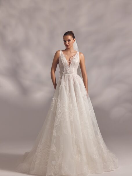 Mellrose 1 wedding dress by Eva Lendel from Less is More IV