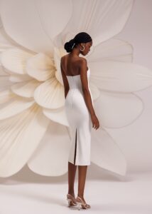 Naya 4 wedding dress by eva lendel from less is more iv