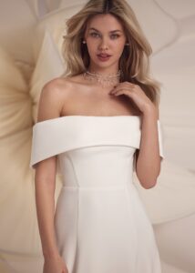 Poema 2 wedding dress by eva lendel from less is more iv