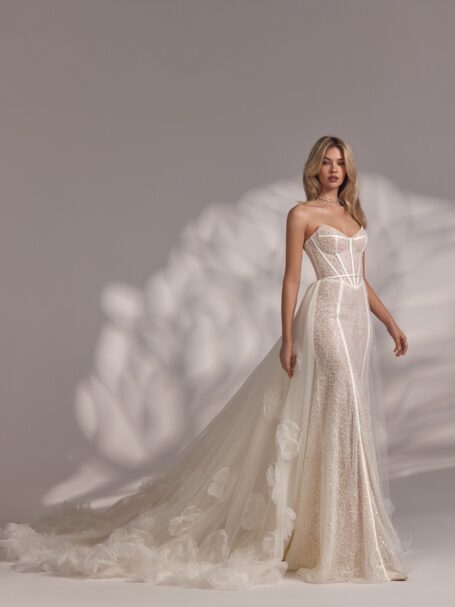 Porsha 1 wedding dress by Eva Lendel from Less is More IV