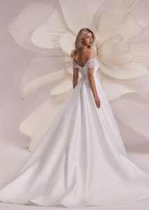 Teya 3 wedding dress by eva lendel from less is more iv