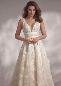Tilly 2 wedding dress by eva lendel from less is more iv