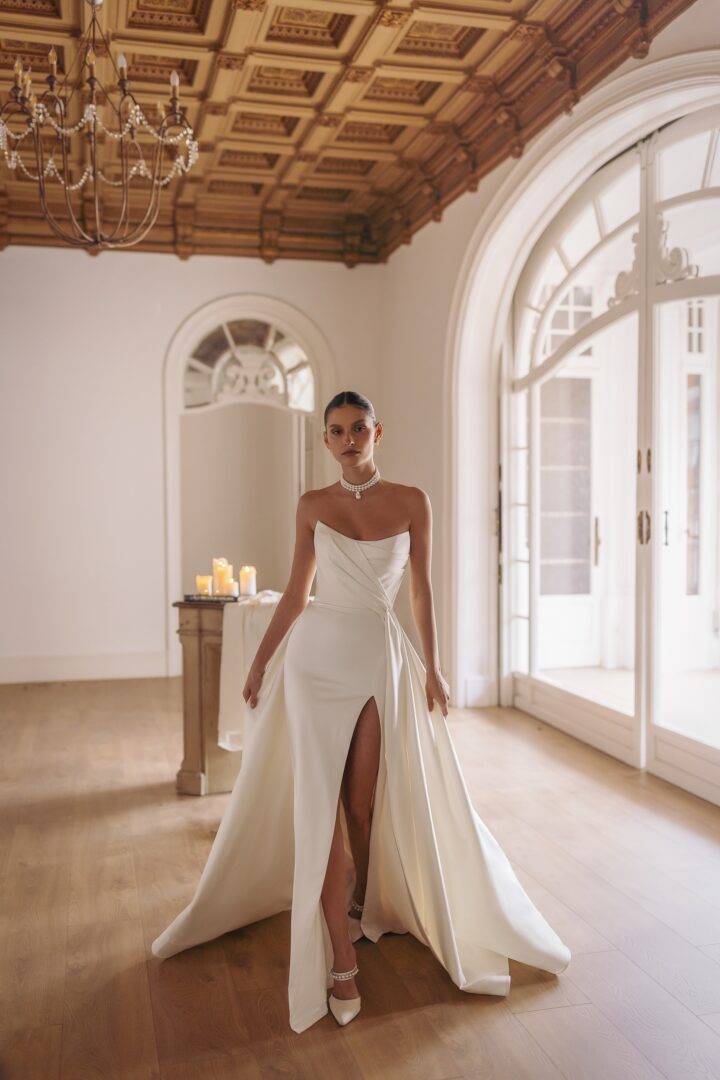 ワンピース LE TWINS SS24 'Fara' dress (FARA NOCCIOLA) Le Twins Fara Cotton Dress - White - 38% Off | Editorialist