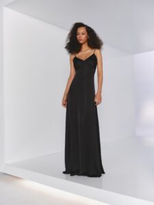 2402 4 evening dress by woná concept from bridesmaids