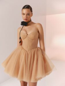 2404 3 evening dress by woná concept from bridesmaids