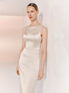 2414 1 evening dress by woná concept from bridesmaids