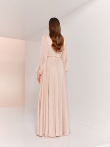 2420 3 evening dress by woná concept from bridesmaids