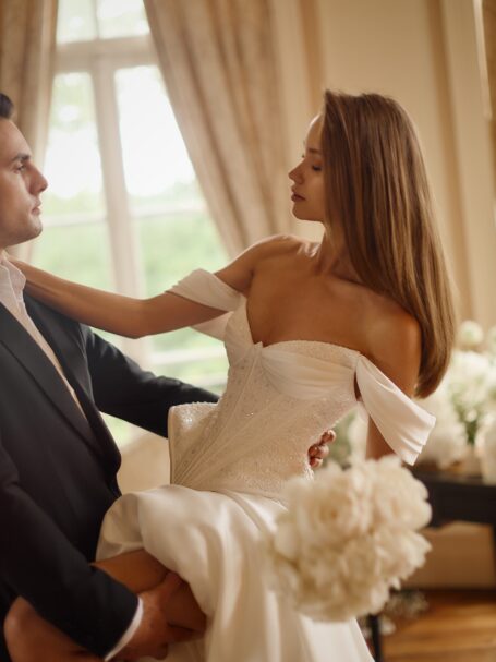 Serenade 1 wedding dress by Eva Lendel from Love Story collection