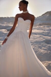 Eva lendel venus wedding dress arlet 2