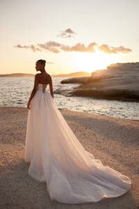 Eva lendel venus wedding dress reya 6