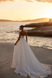 Eva lendel venus wedding dress tatum 4