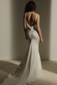 Eva lendel kiss of silence essence 3