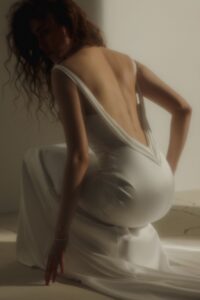 Eva lendel kiss of silence essence 4