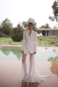 Eva lendel less is more v illusion 2
