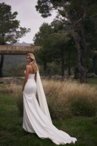 Eva lendel less is more v maze 6