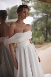 Eva lendel less is more v mori 4