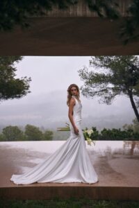 Eva lendel less is more v ricci 3