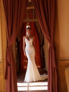 Wona white bridal alchemy bronze