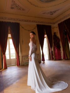 Wona white bridal alchemy cliff 2